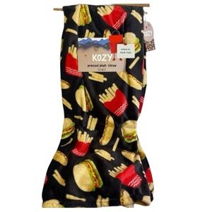 Plush Throw Blanket 50x60 Hamburgers Hot Dogs Fries Fast Food Father Gift NWT